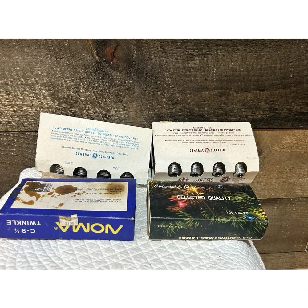 Vintage Christmas Lights Bulbs Lot NEW NOS Indoor Twinkle 120V Untested